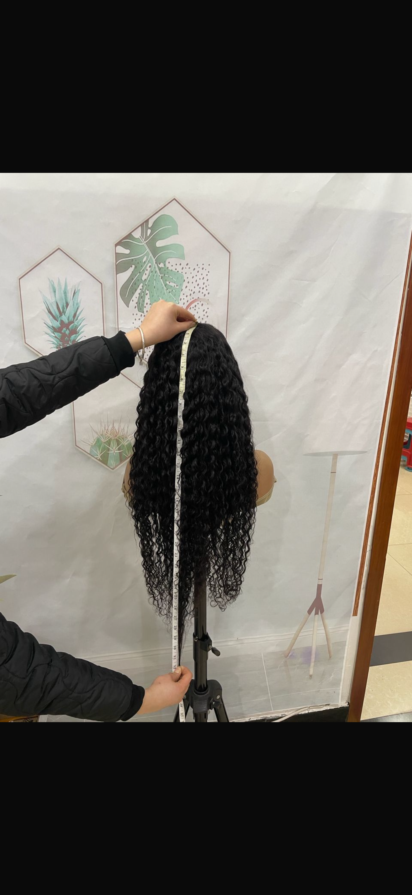 7*5 water wave 30 inches glue less pre cut , pre bleached , pre plucked, 200% density